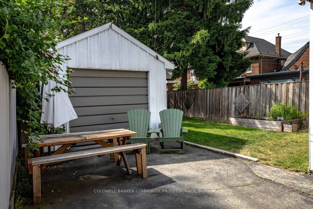 66 Edgemont Street S Property Photo 44