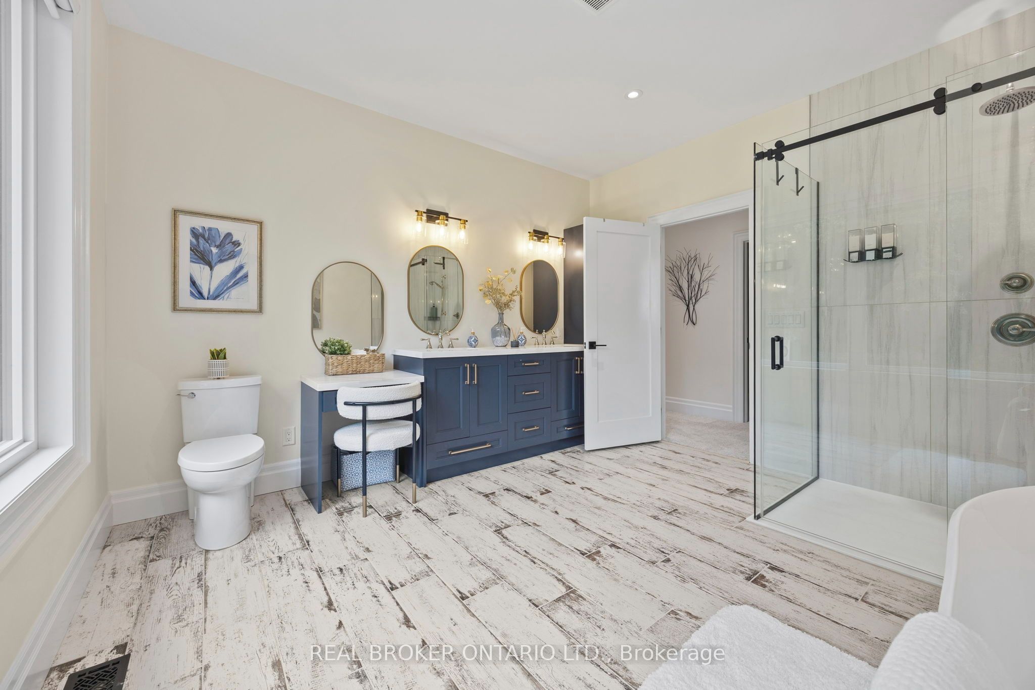 3898 Line 9 Property Photo 21