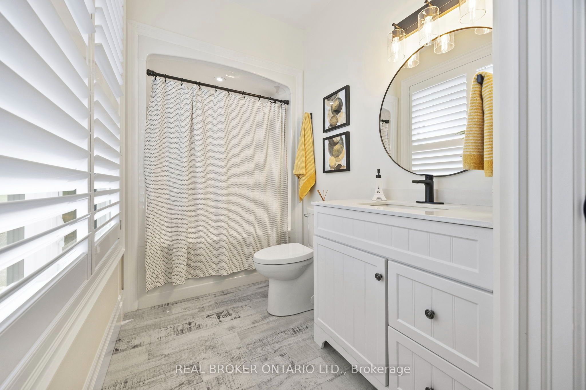 3898 Line 9 Property Photo 25