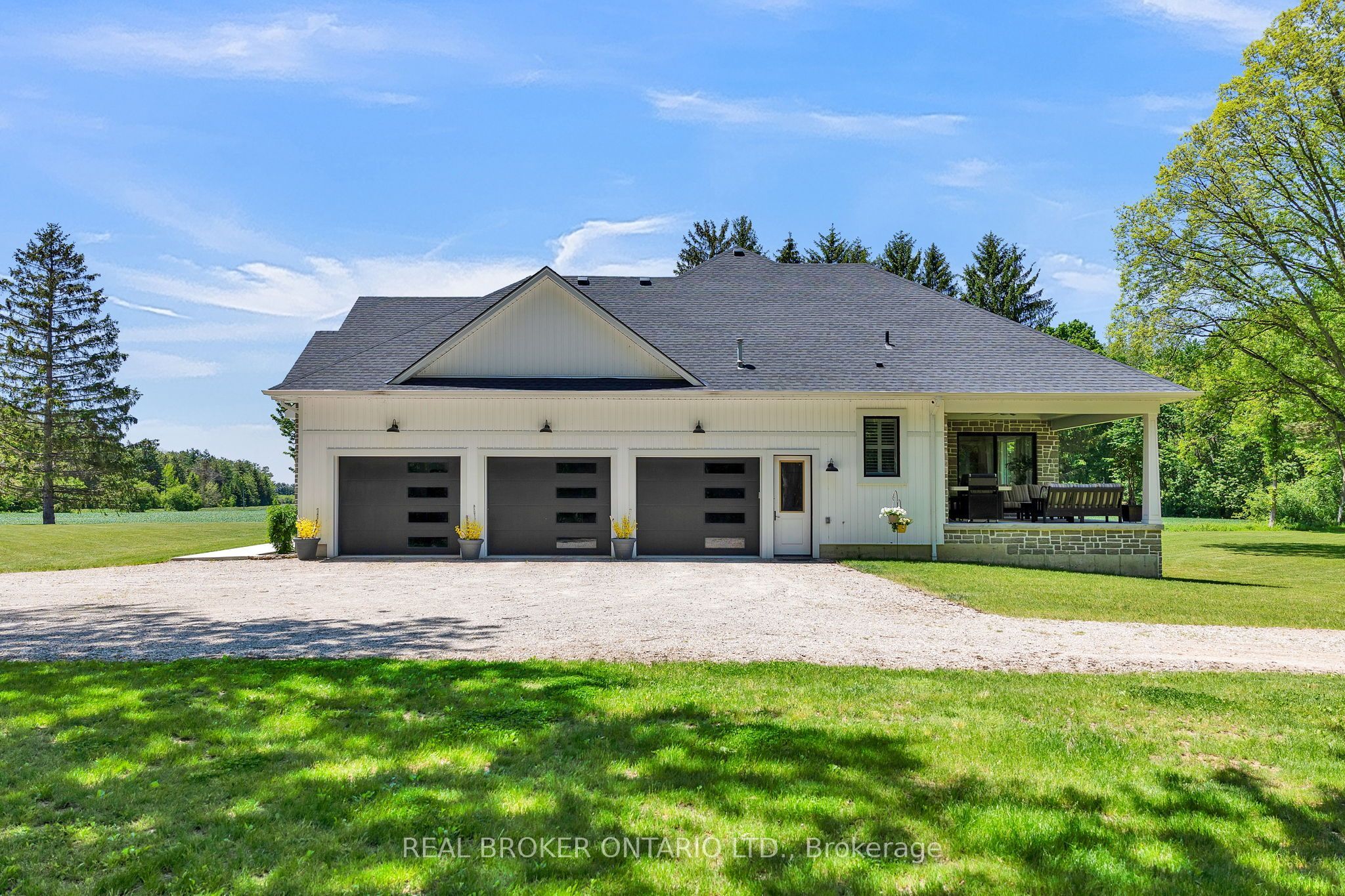 3898 Line 9 Property Photo 42