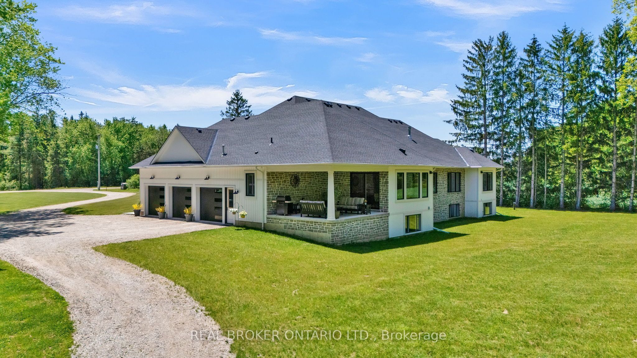 3898 Line 9 Property Photo 47