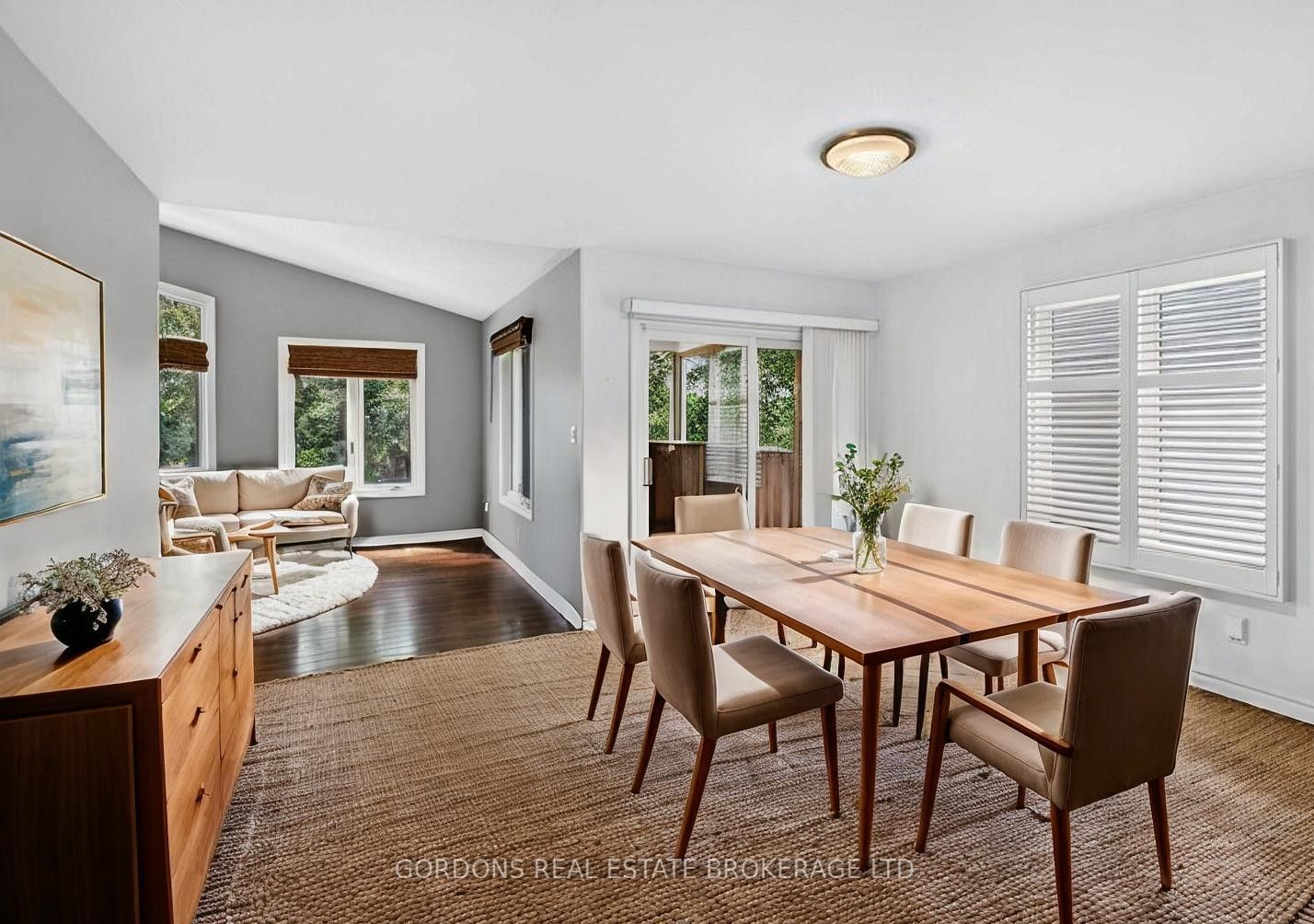 633 Melrose Street Property Photo 20