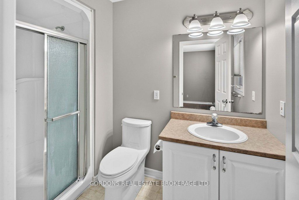 633 Melrose Street Property Photo 30
