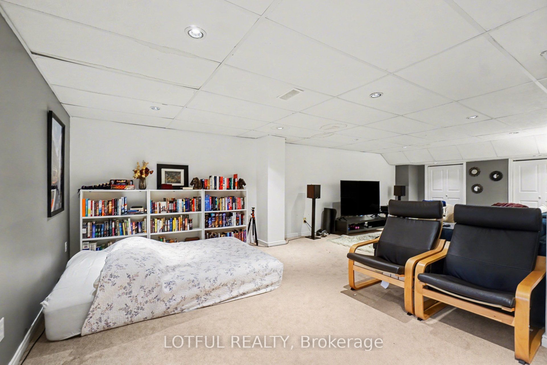 3 Collington Street Property Photo 25