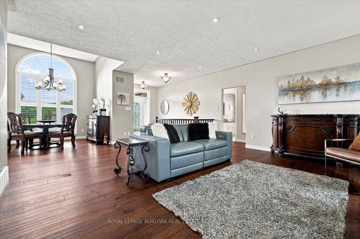 25 Birch Avenue Property Photo 9