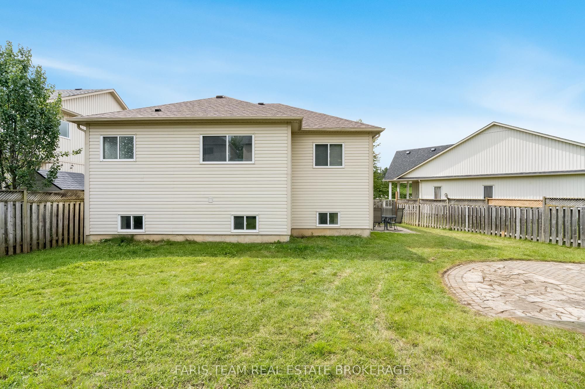 782 Greenwood Crescent Property Photo 36