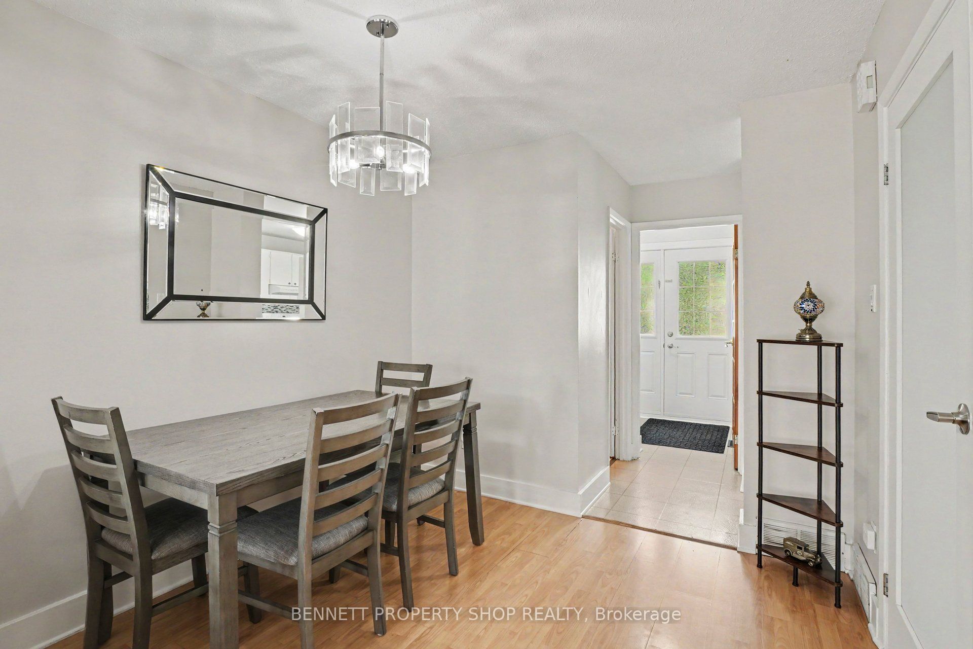 3411 Paul Anka Drive 39 Property Photo 4