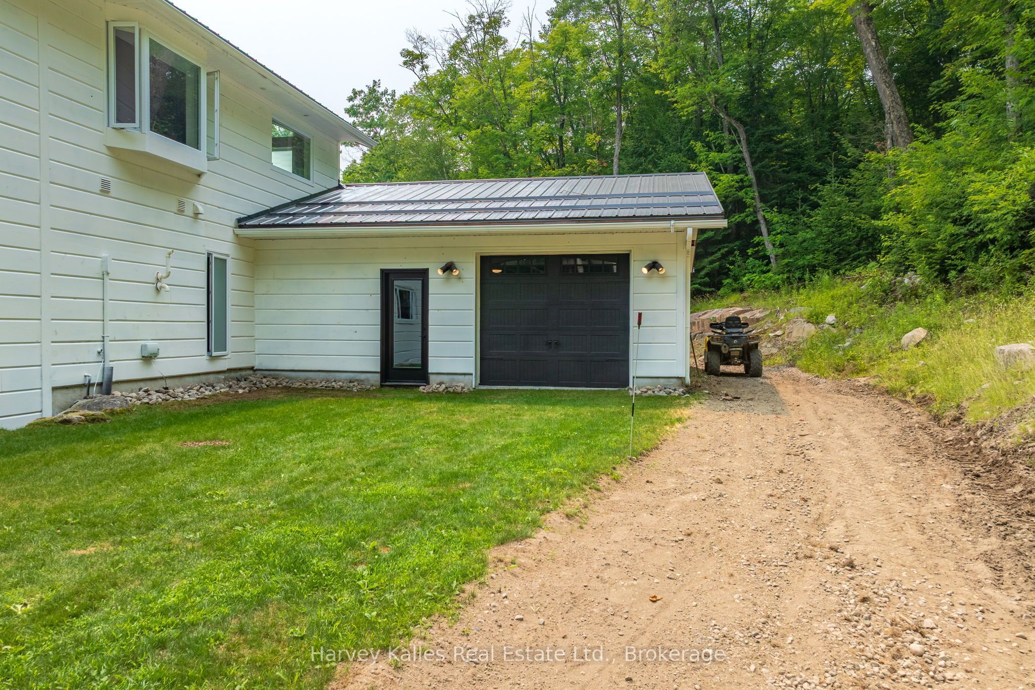 1106 North Pickerel Lake Road Property Photo 45