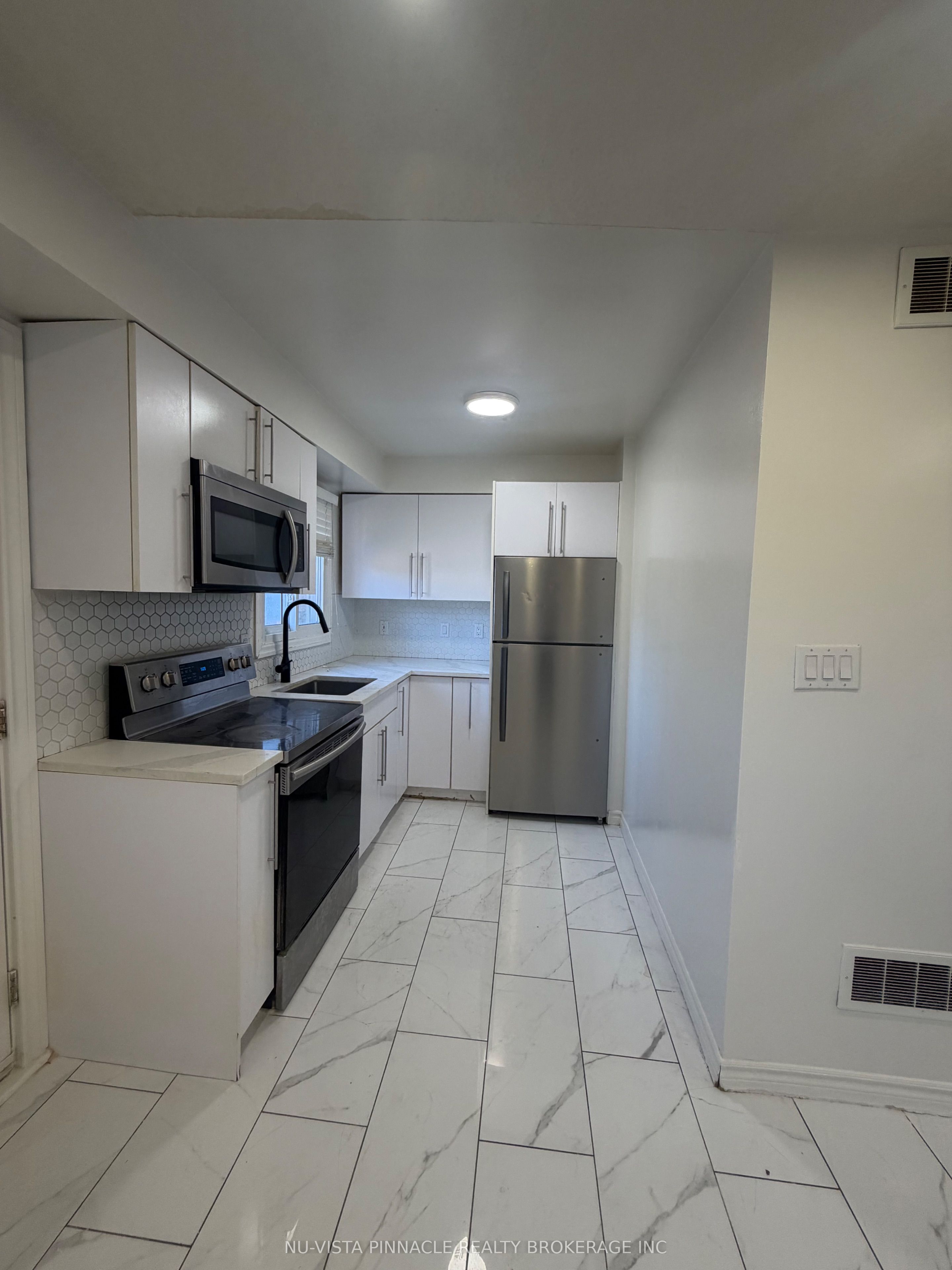 1725 Ernest Avenue 26 Property Photo 4