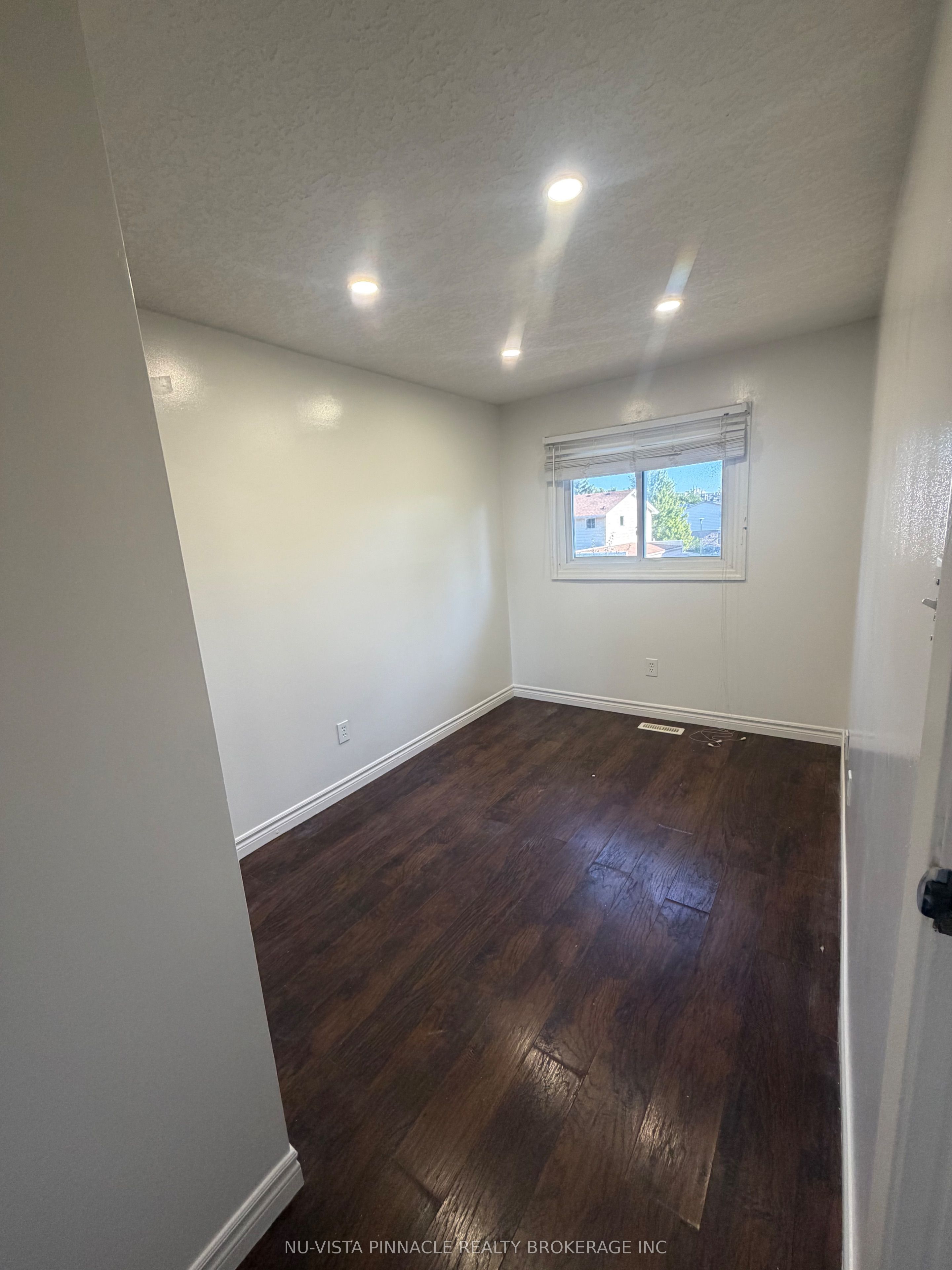 1725 Ernest Avenue 26 Property Photo 8