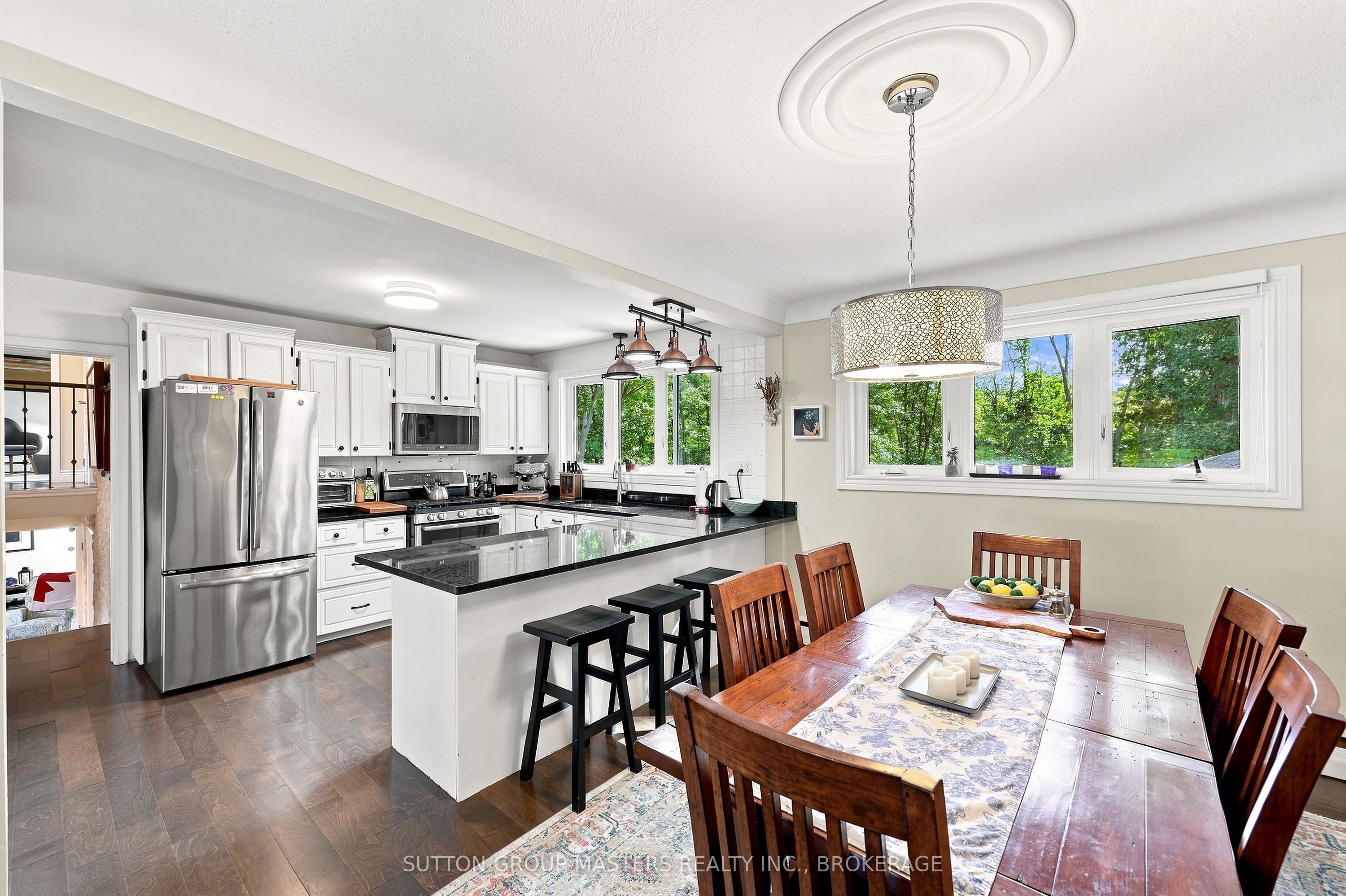 732 Centre Street Property Photo 24