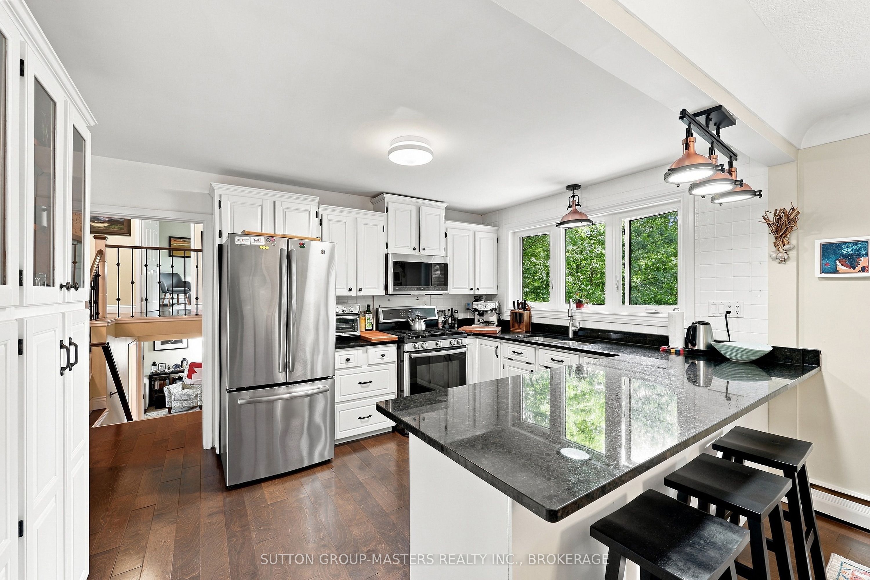 732 Centre Street Property Photo 25