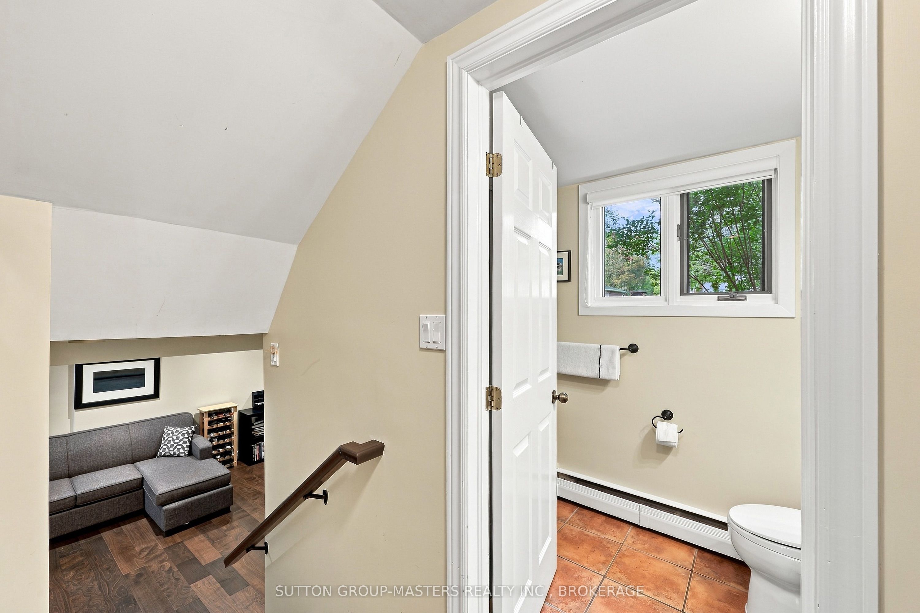 732 Centre Street Property Photo 44