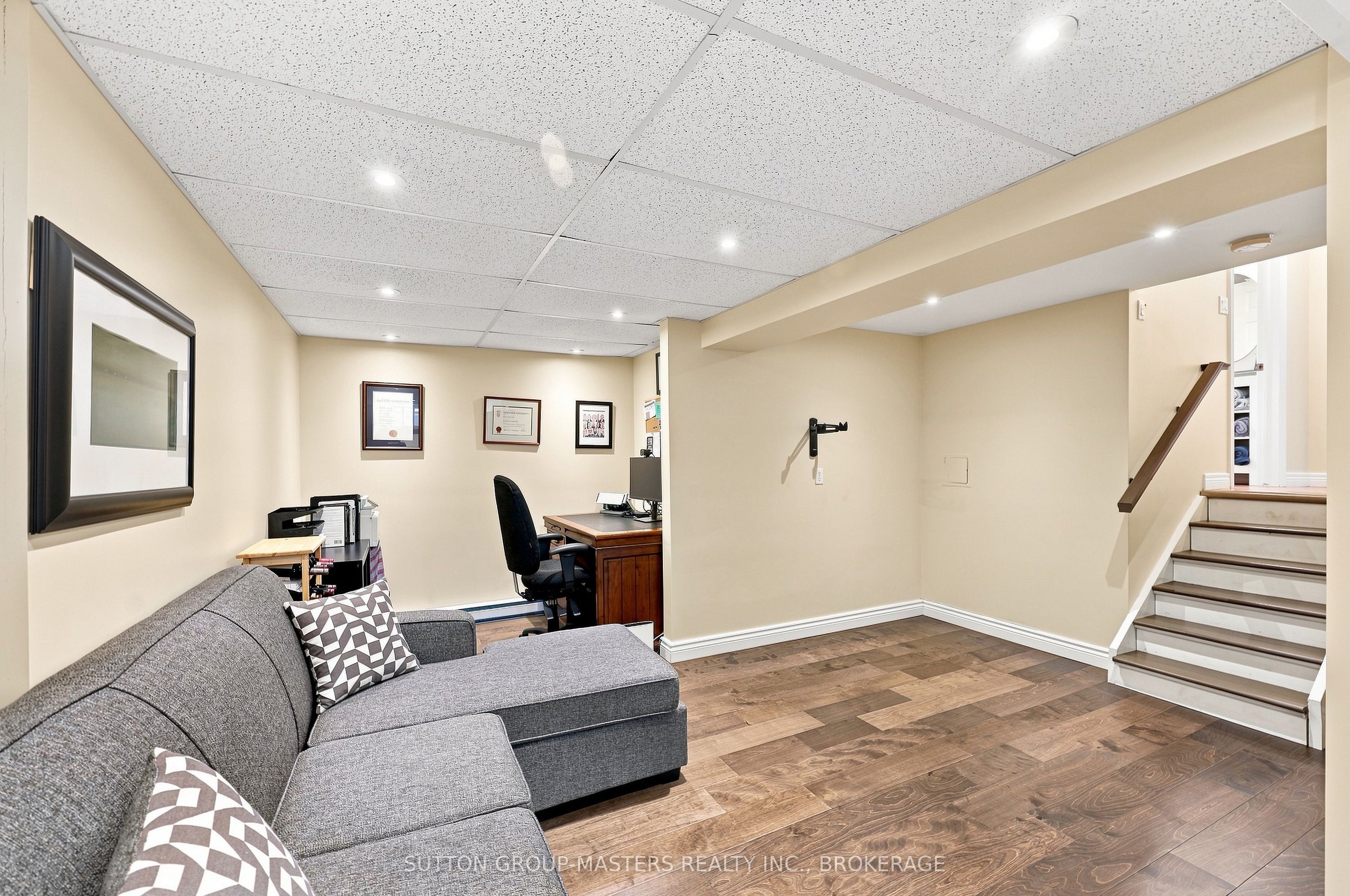 732 Centre Street Property Photo 46