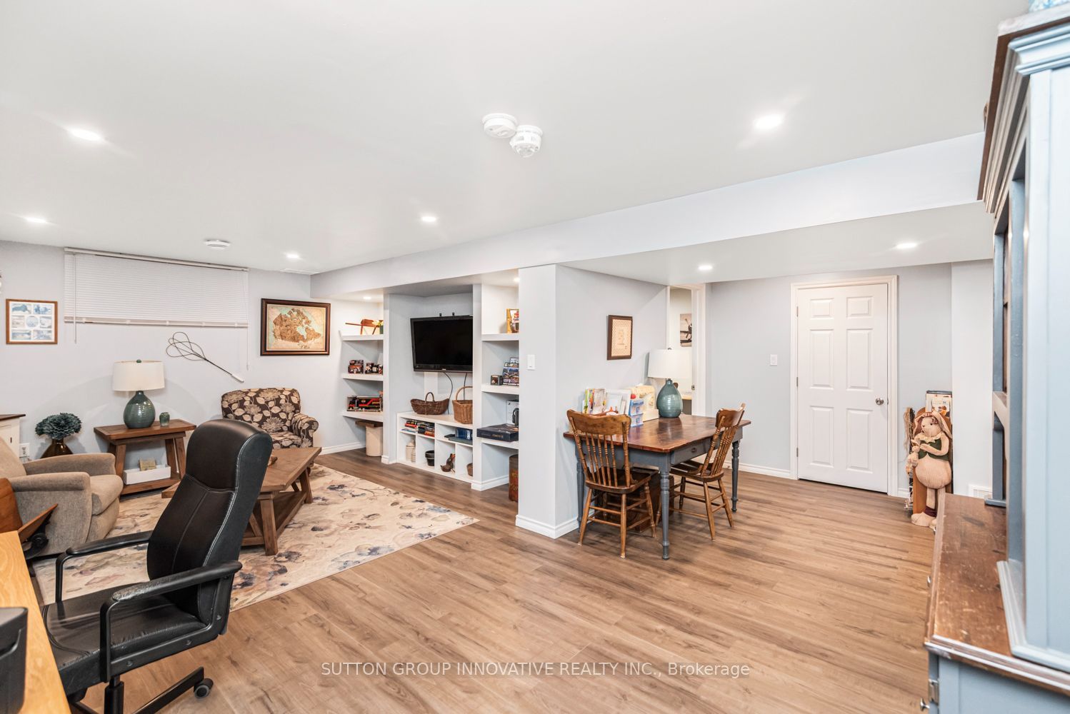 70 Postma Drive Property Photo 22