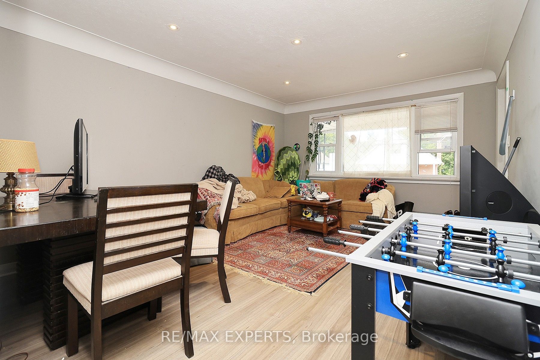 127 Whitney Avenue Property Photo 4