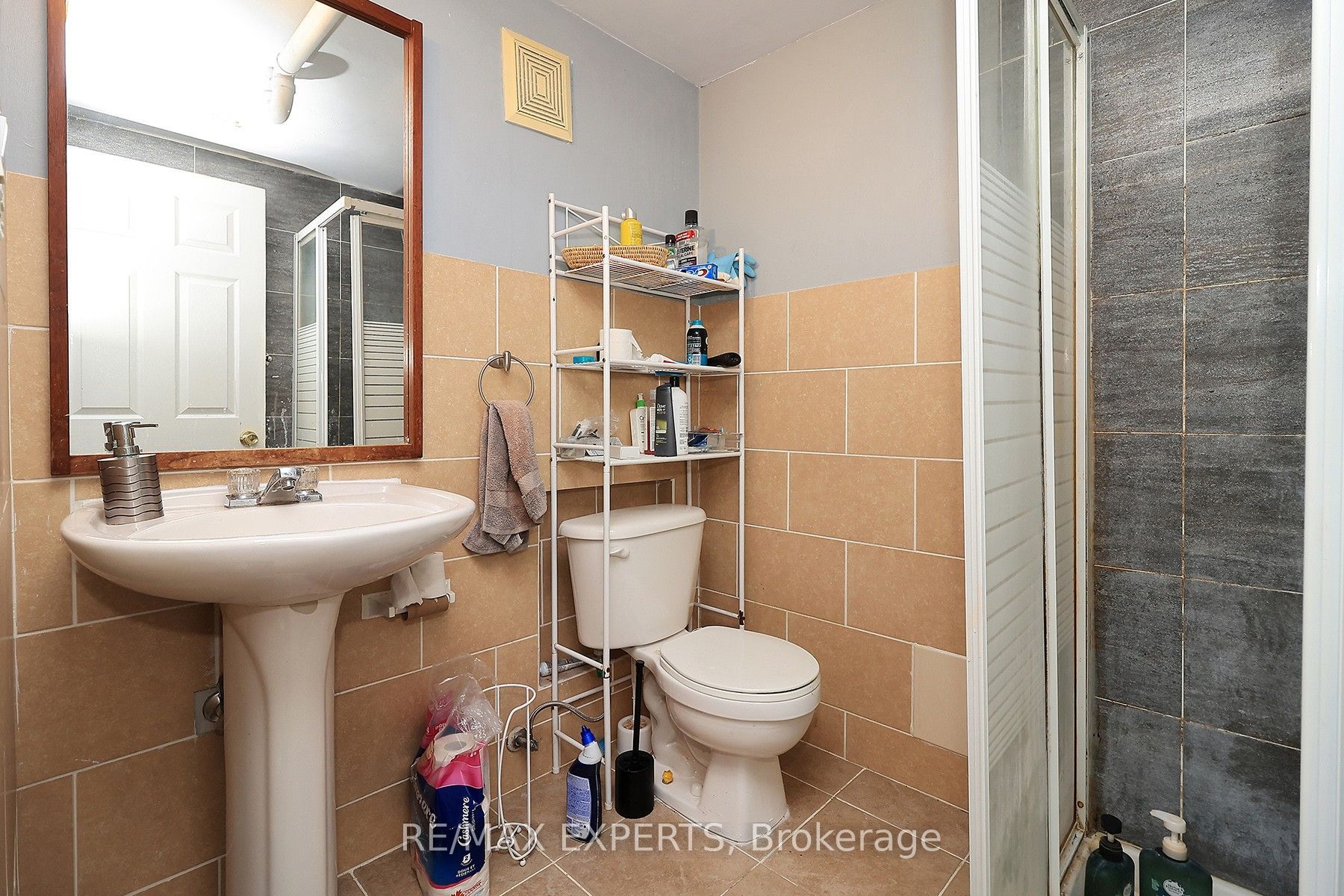 127 Whitney Avenue Property Photo 17