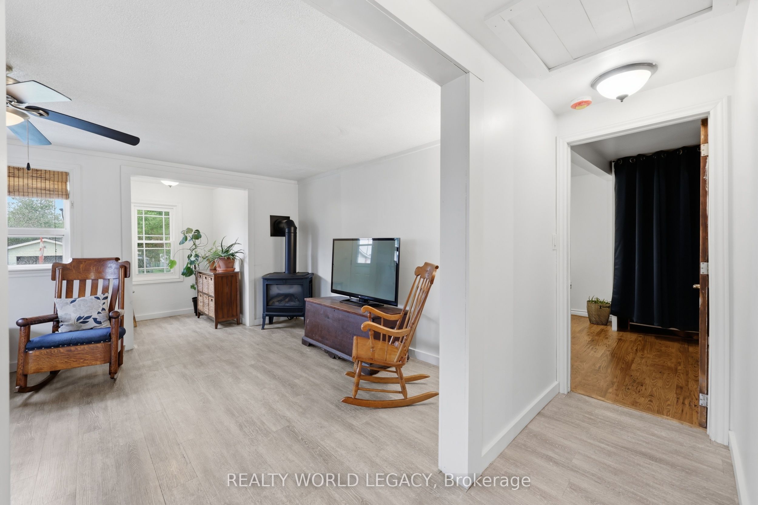 18 Foley Street Property Photo 23