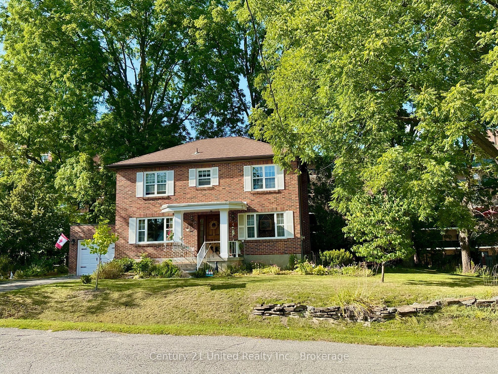 6 Middleton Drive