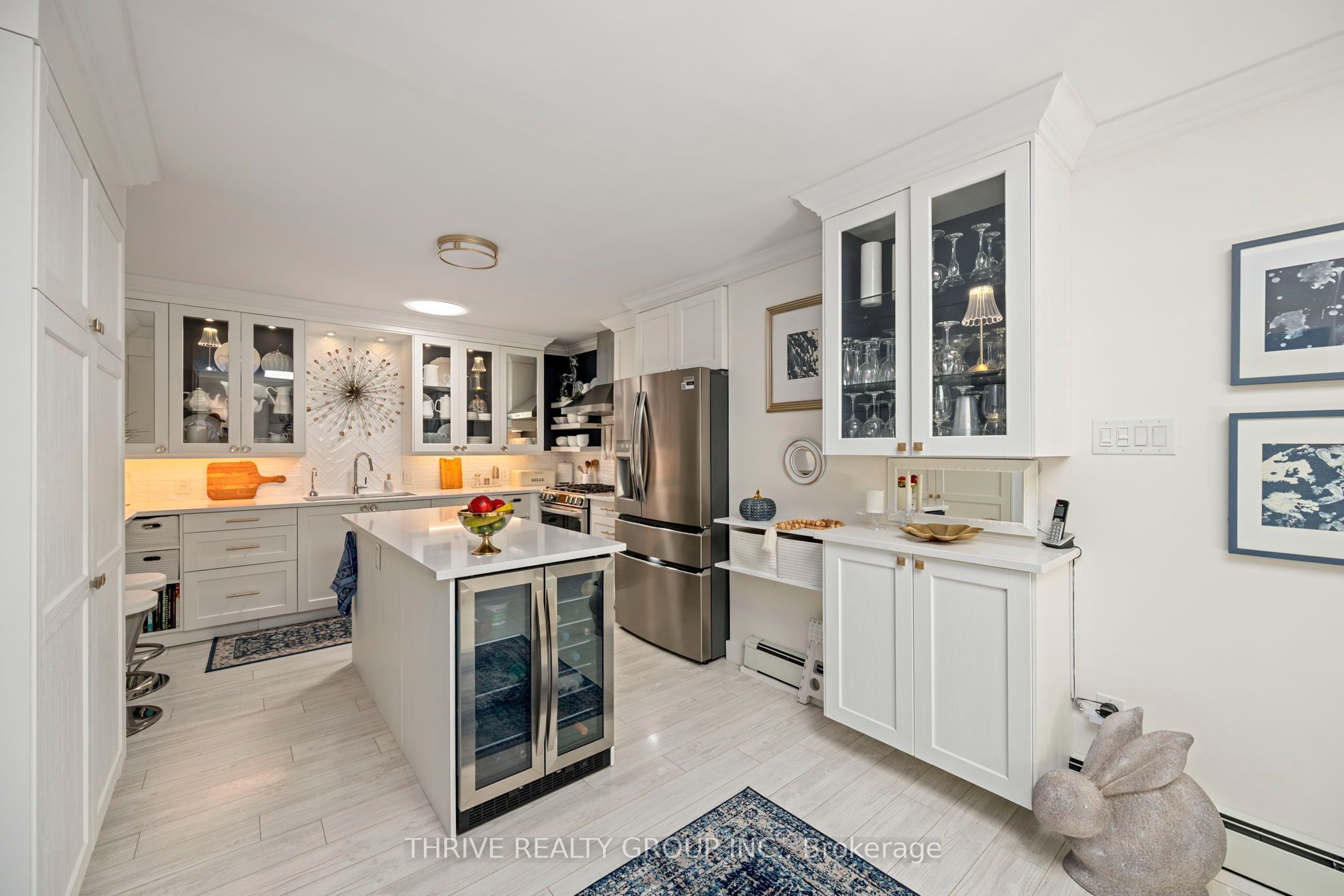 1036 William Street Property Photo 9