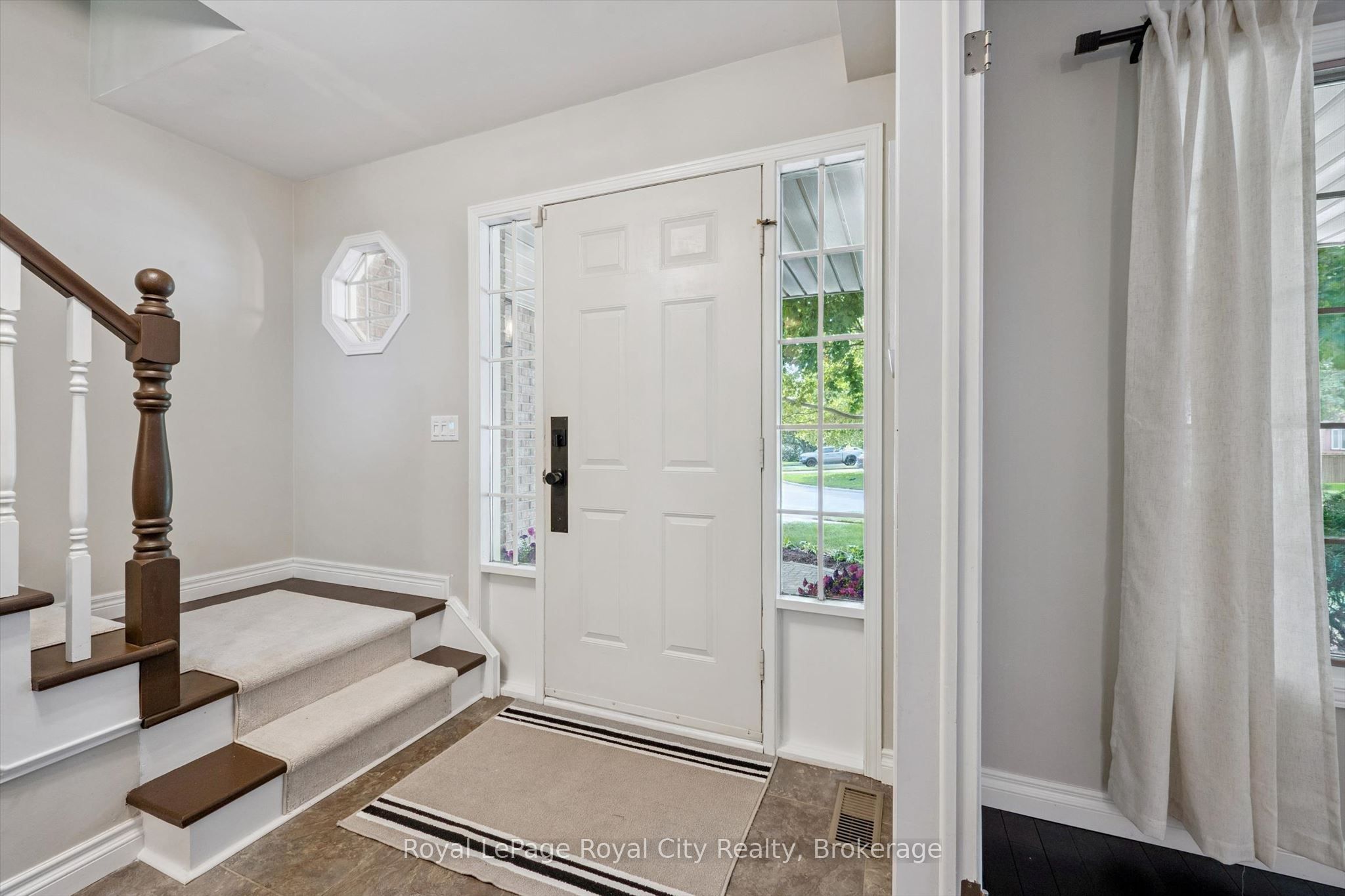 17 Sugarbush Place Property Photo 4