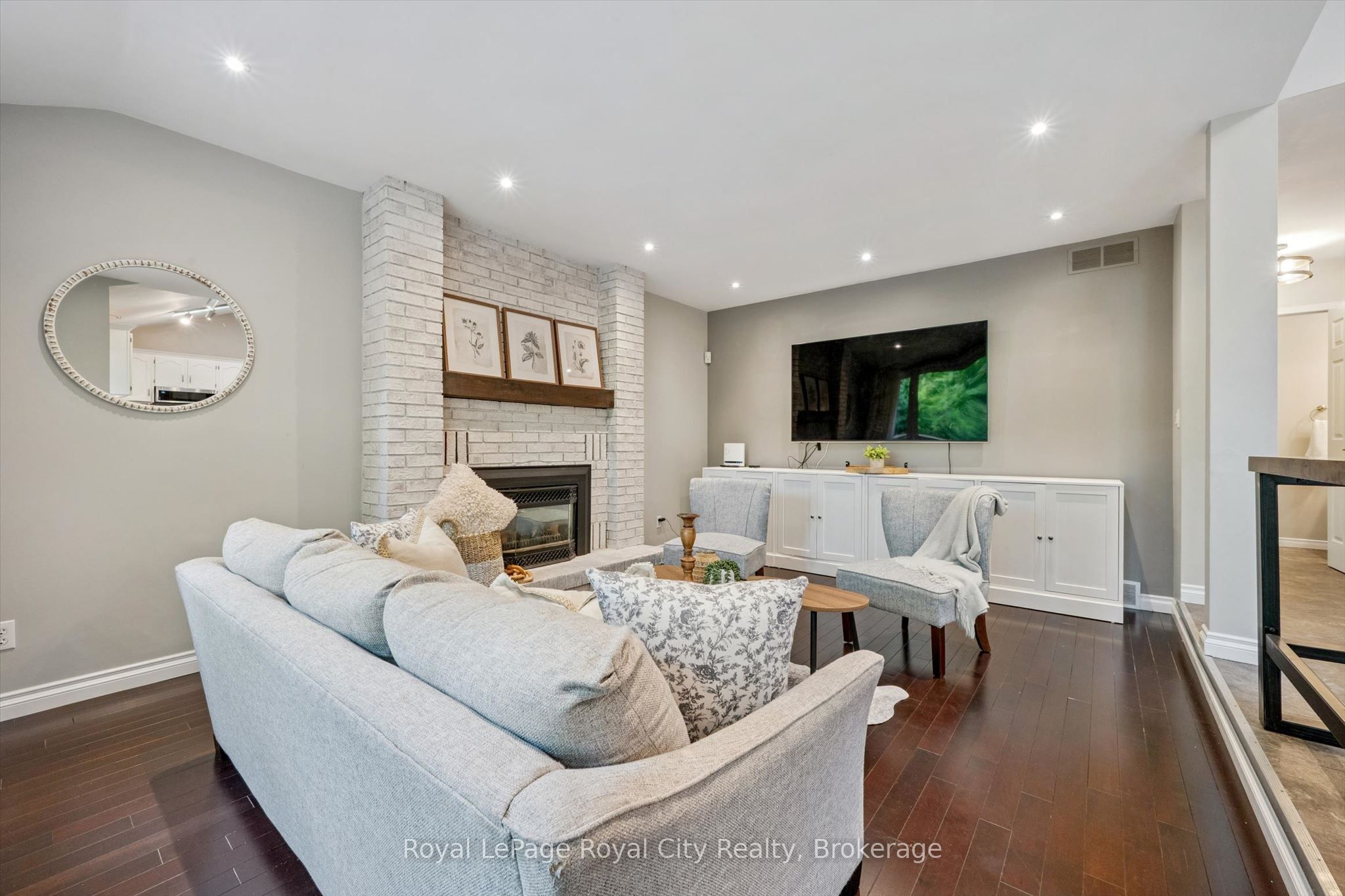 17 Sugarbush Place Property Photo 11