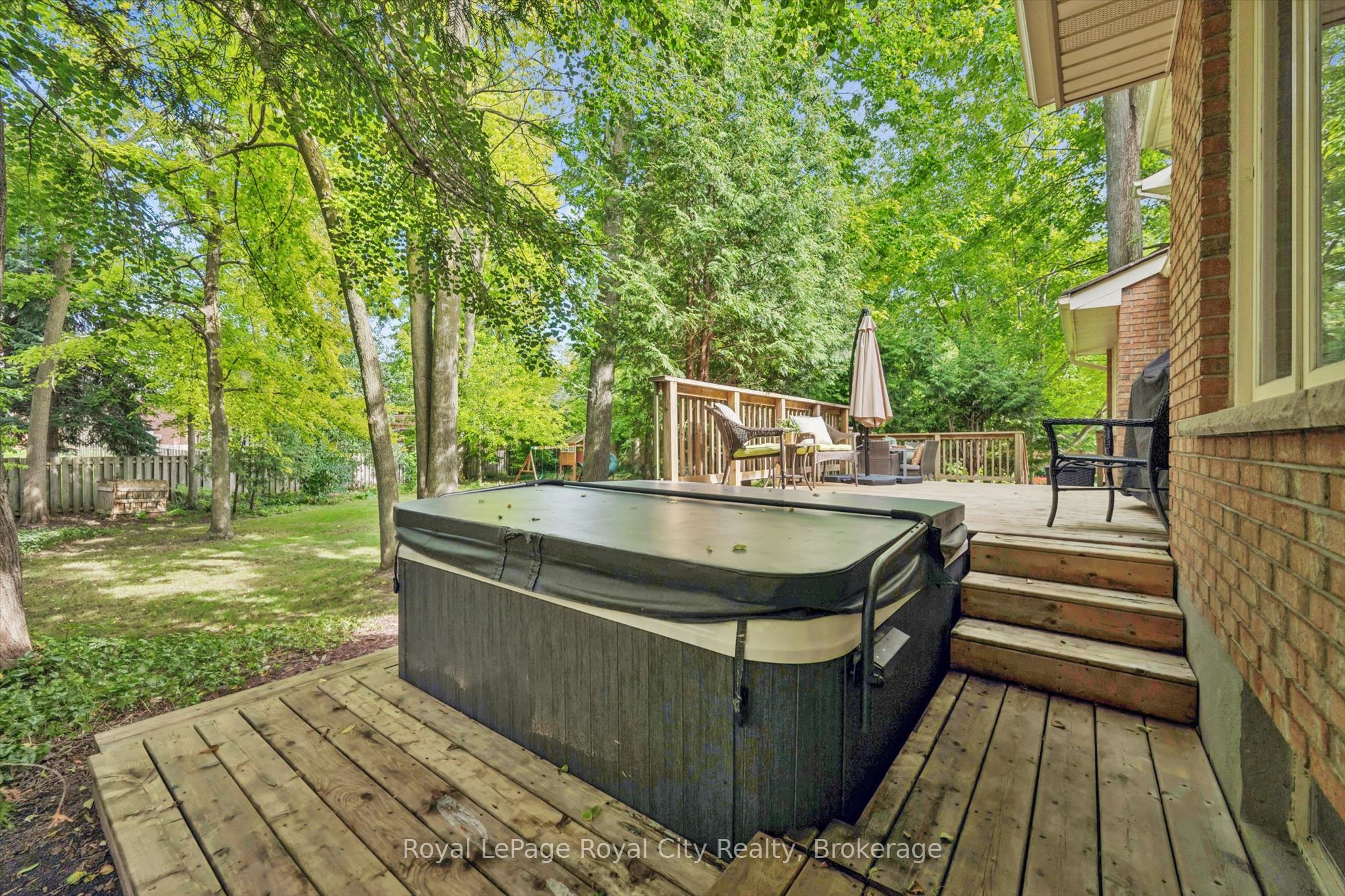 17 Sugarbush Place Property Photo 33