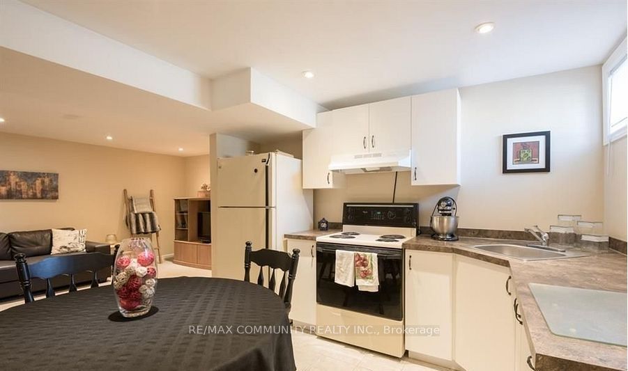 166 St. Lawrence Drive Property Photo 35
