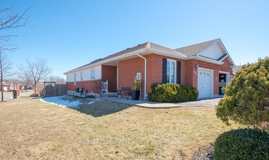 166 St. Lawrence Drive Property Photo 46