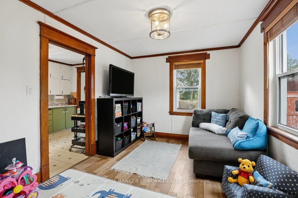 6674 Fourth Line Road S Property Photo 17