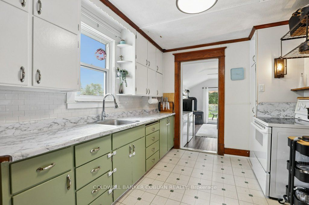 6674 Fourth Line Road S Property Photo 19