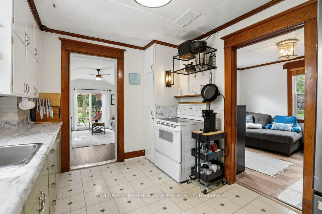 6674 Fourth Line Road S Property Photo 20