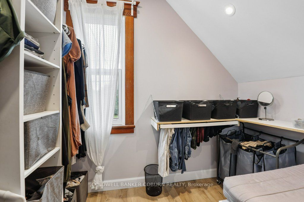 6674 Fourth Line Road S Property Photo 30