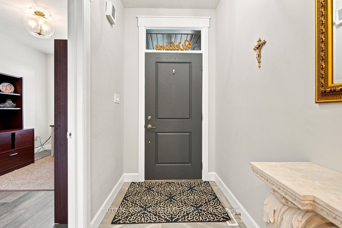 2671 Kettering Place Property Photo 4