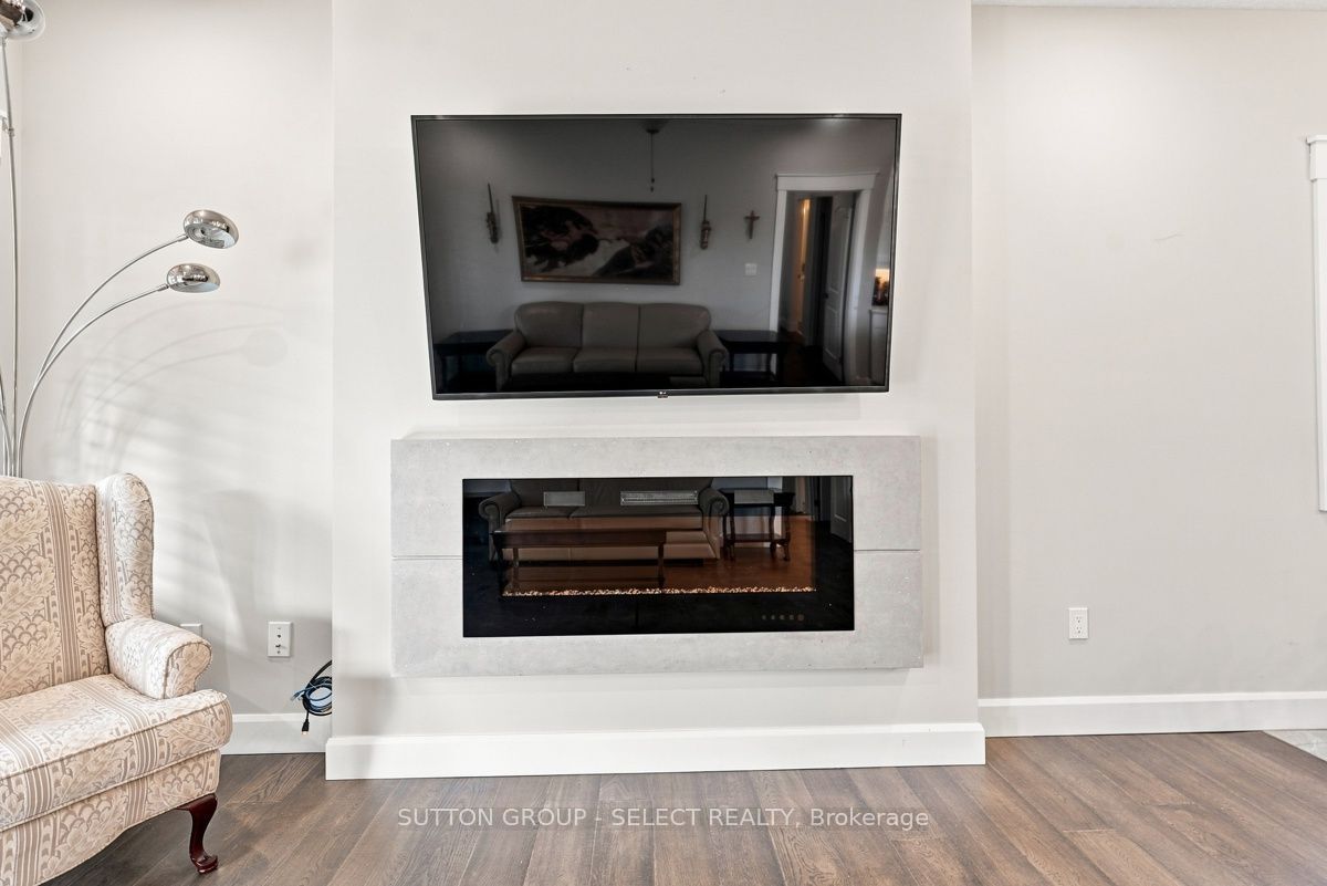 2671 Kettering Place Property Photo 17