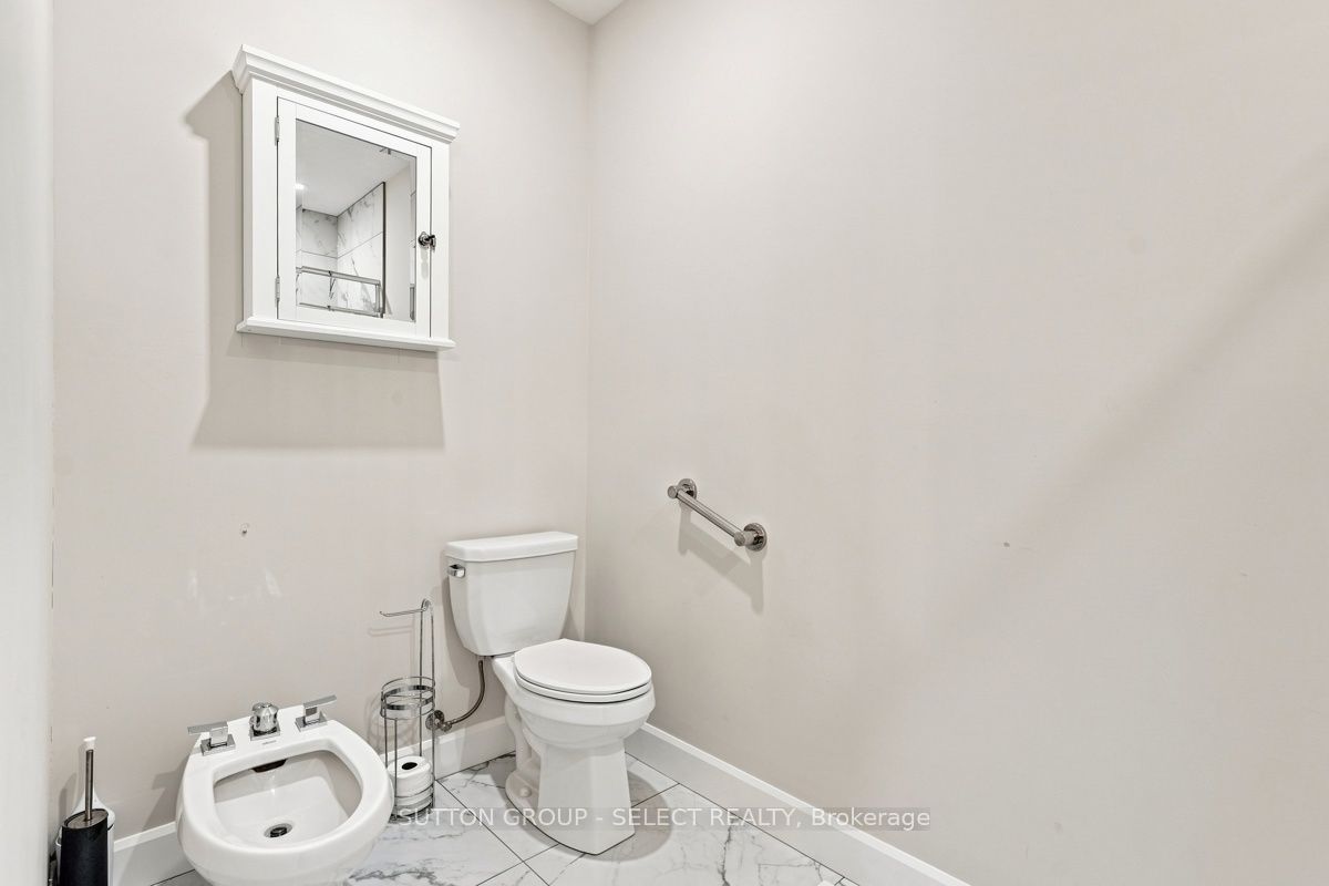 2671 Kettering Place Property Photo 22