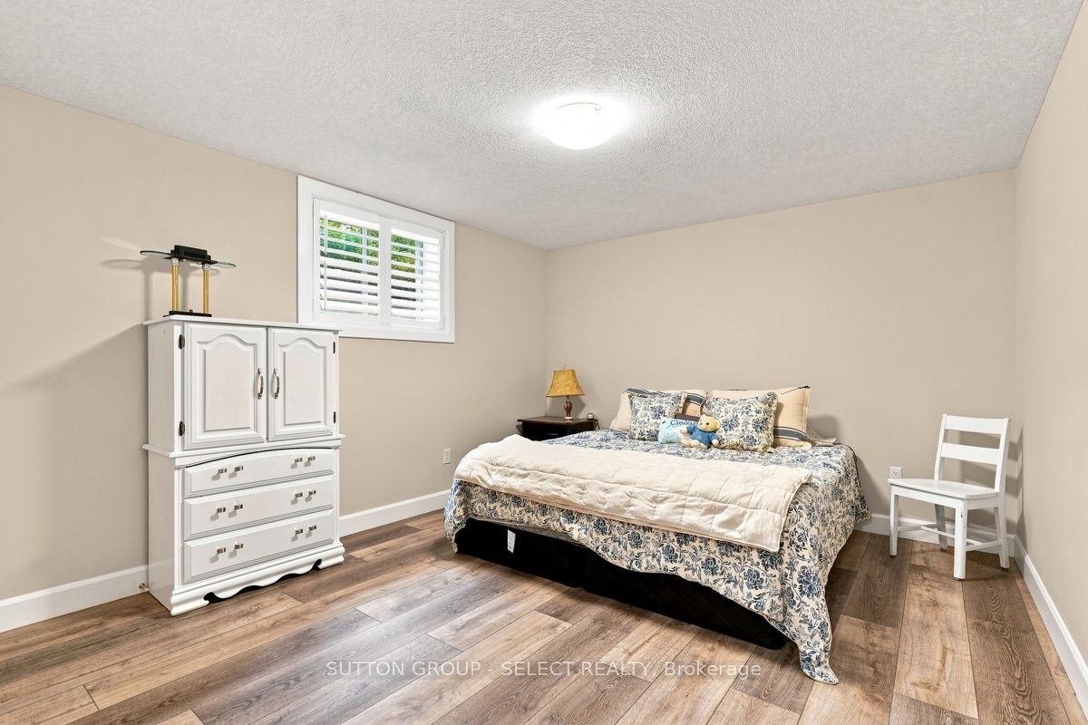 2671 Kettering Place Property Photo 28