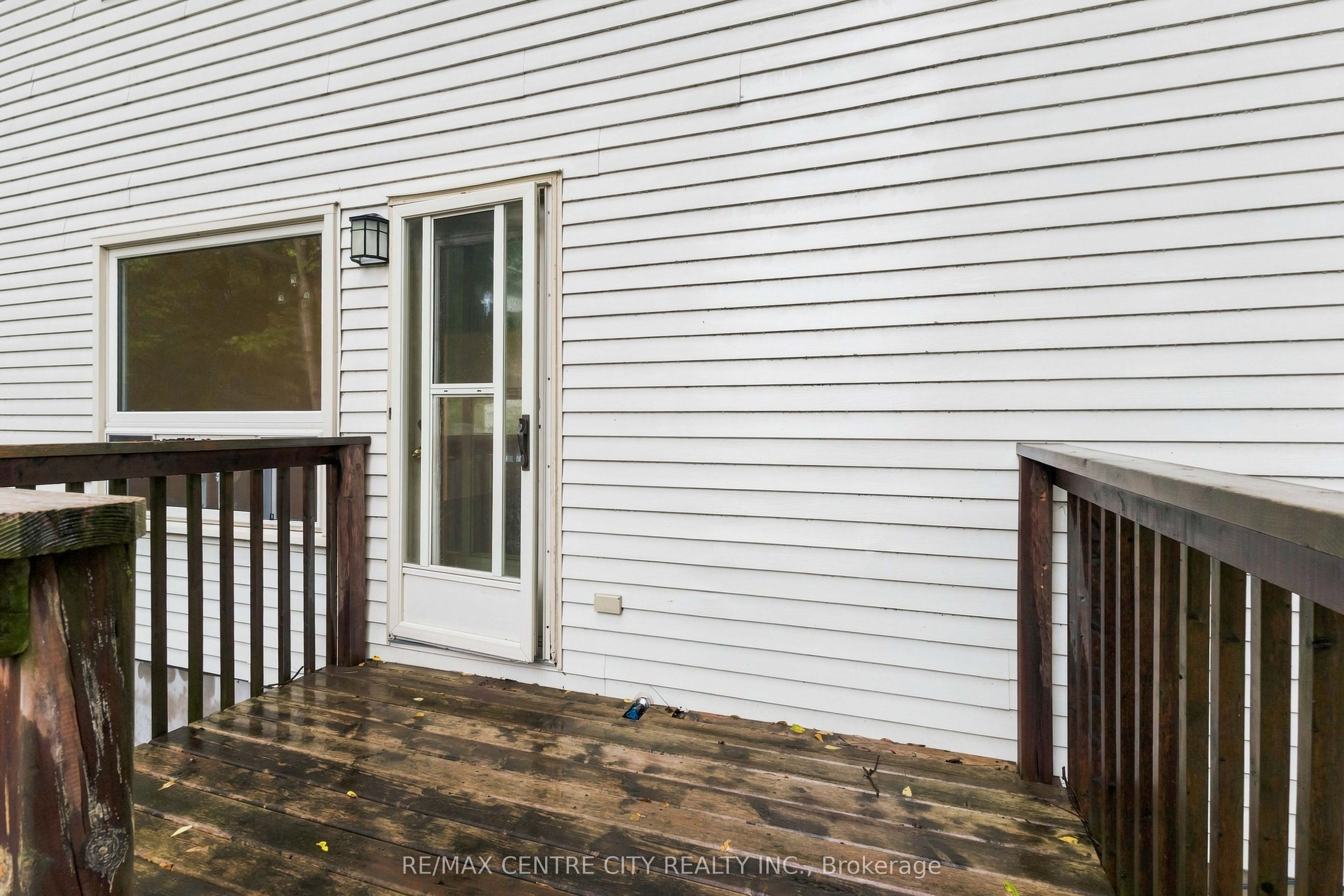 683 Windermere Road 16 Property Photo 34