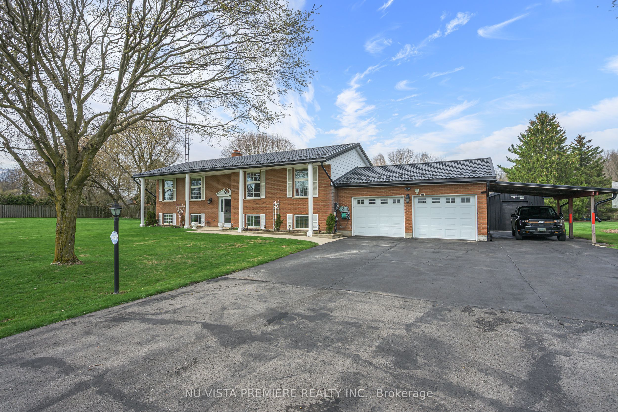 15298 Medway Road Property Photo 1