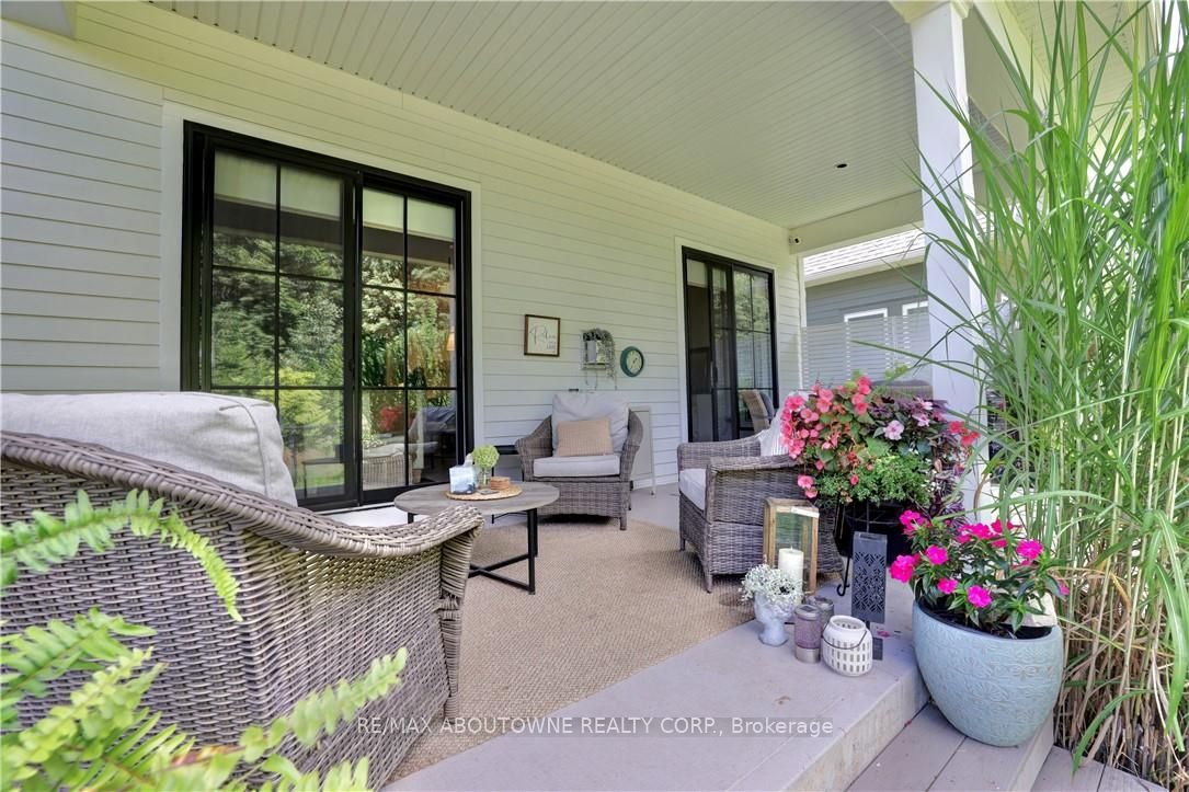 3352 Whispering Wood Trail Property Photo 28