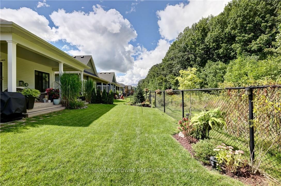 3352 Whispering Wood Trail Property Photo 30