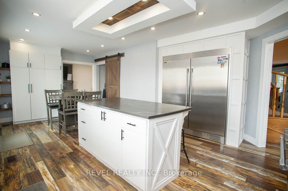 7 Cooper Court Property Photo 8