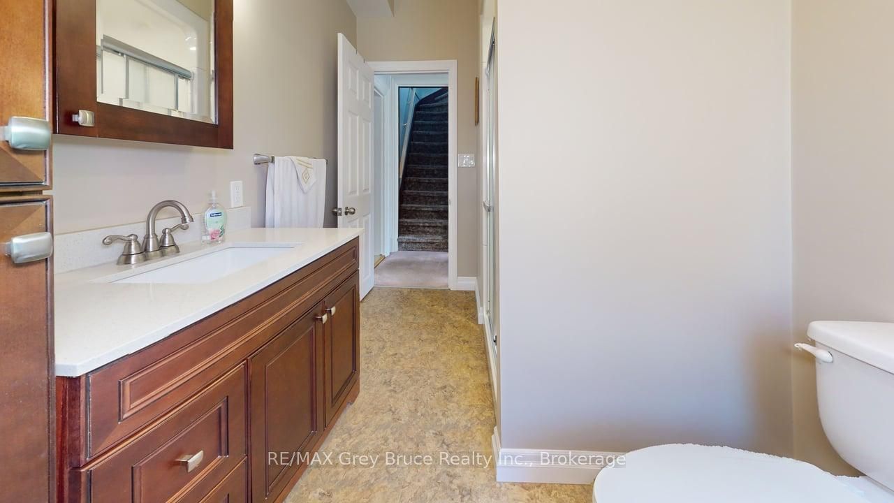 53 3rd Street S Property Photo 12