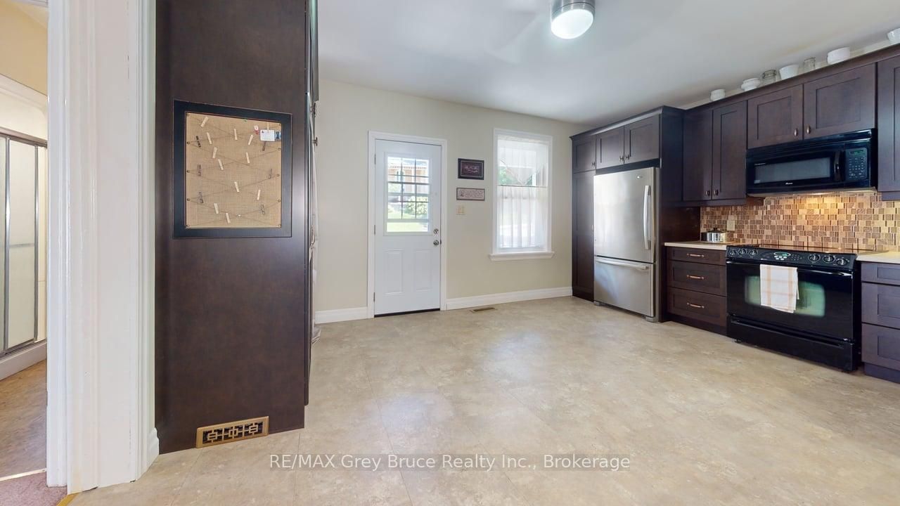 53 3rd Street S Property Photo 20