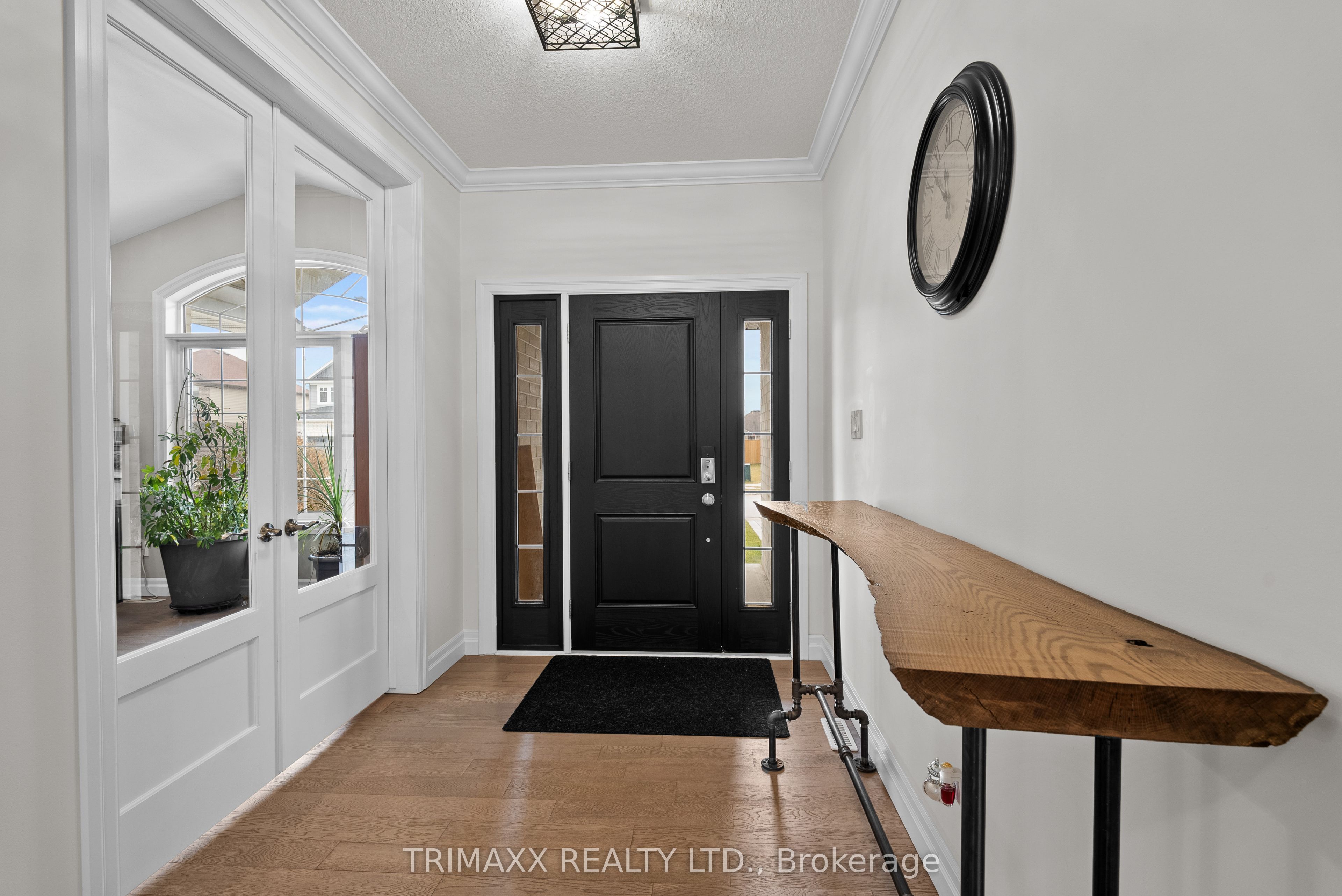 31 Thames Springs Crescent Property Photo 2