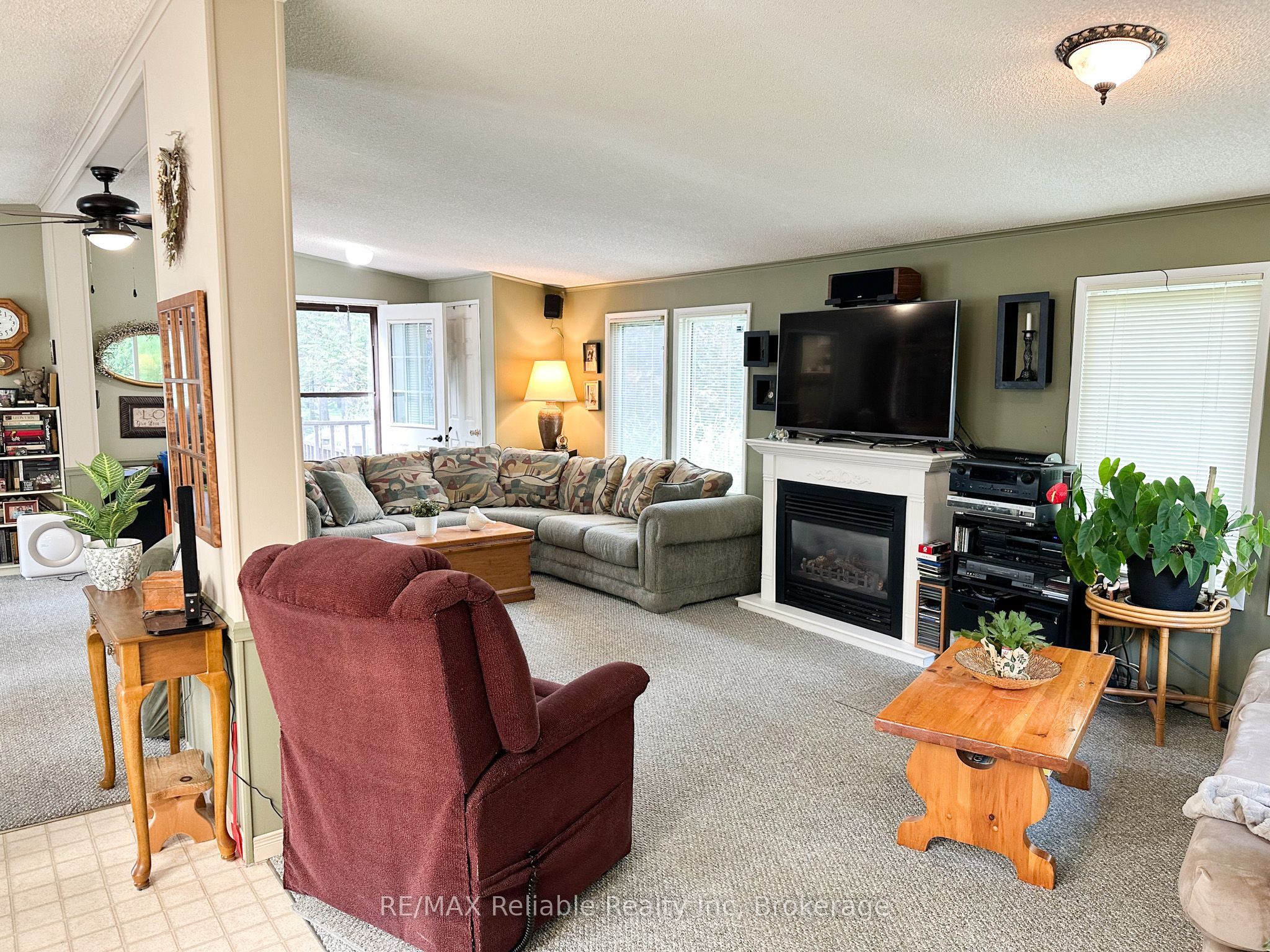 118 Tamarack Drive Property Photo 16