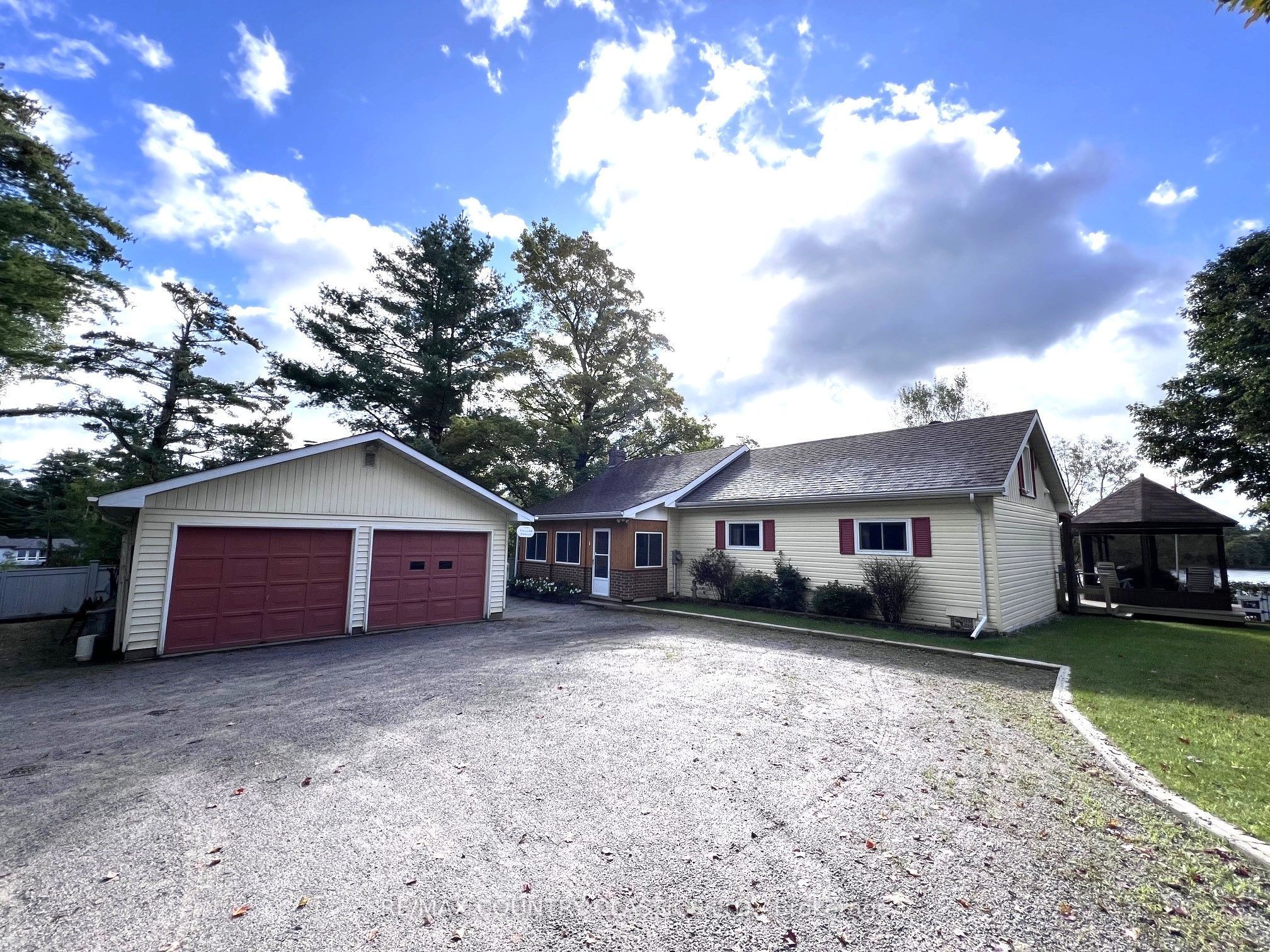 29 Brown Lane Property Photo 1