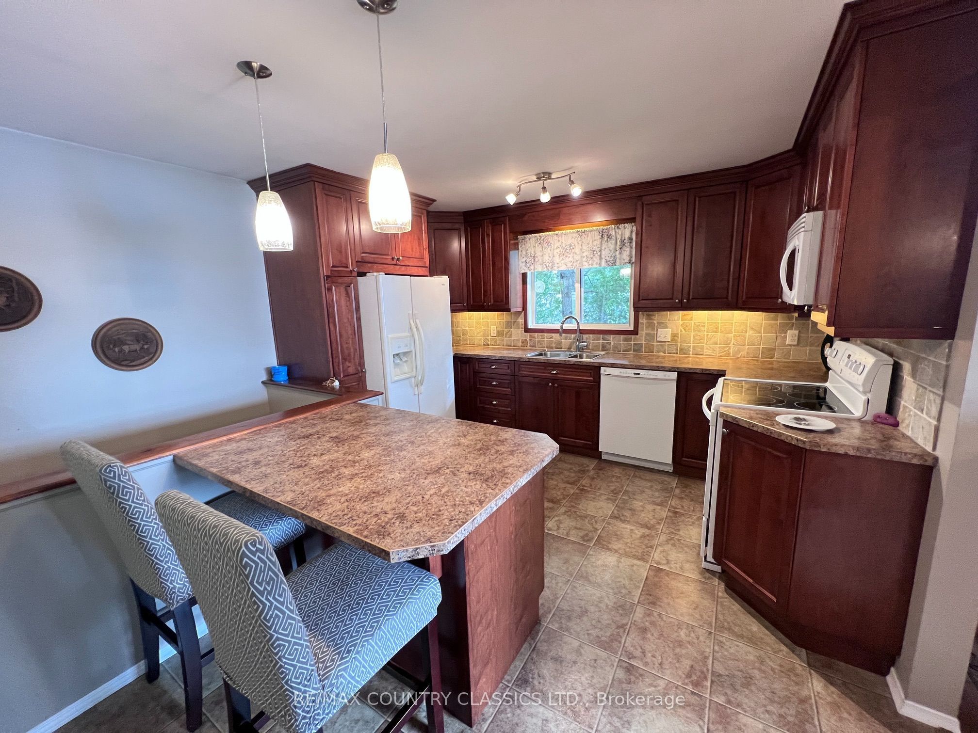 29 Brown Lane Property Photo 22