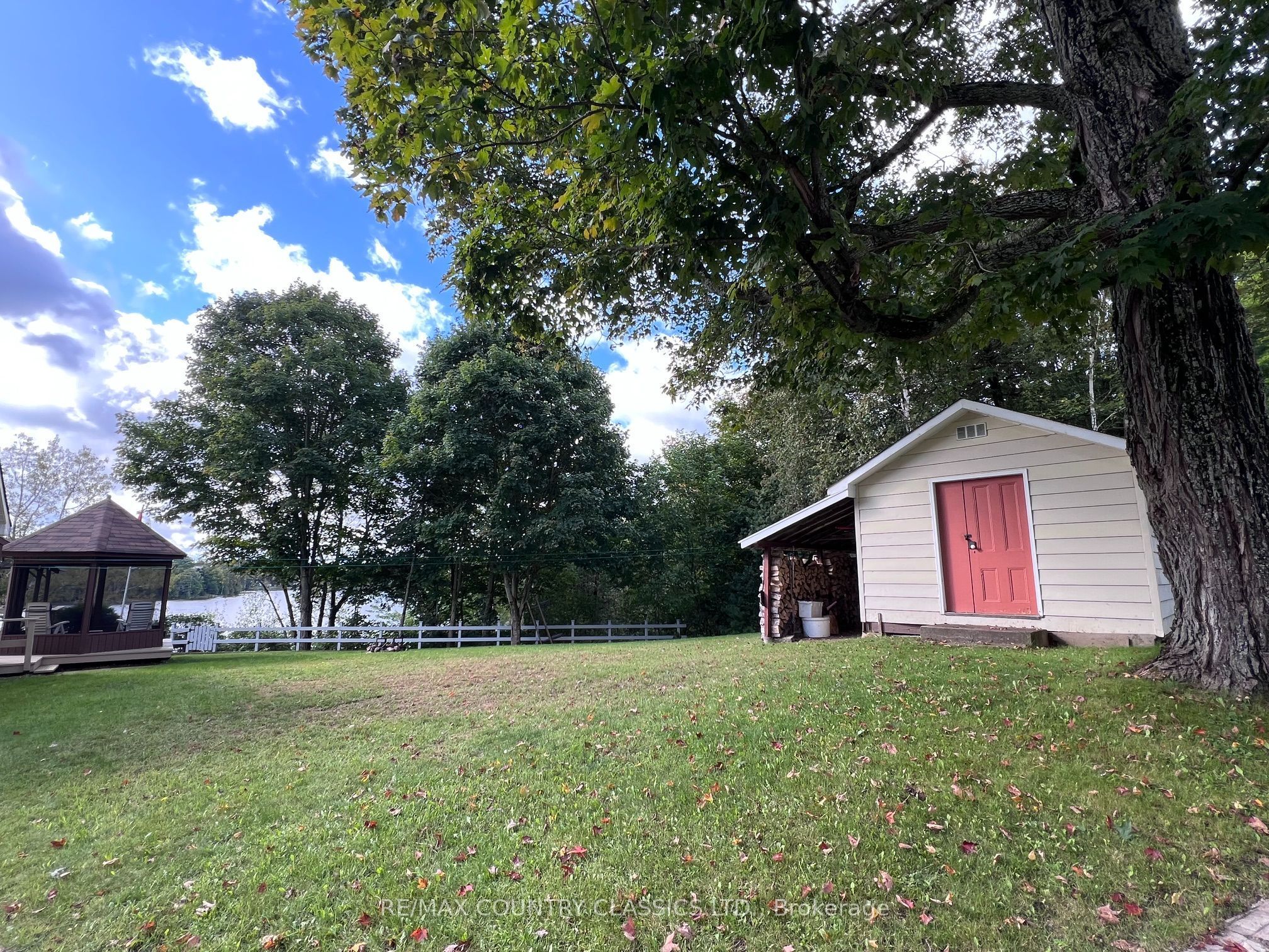 29 Brown Lane Property Photo 36