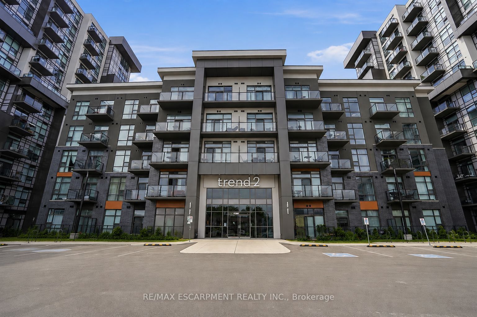460 Dundas Street E 112 Property Photo 1